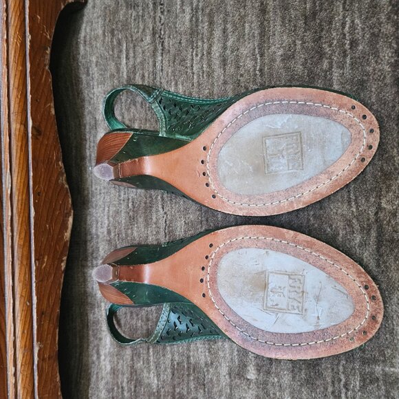 Frye Maya Slingbacks - Picture 3 of 6